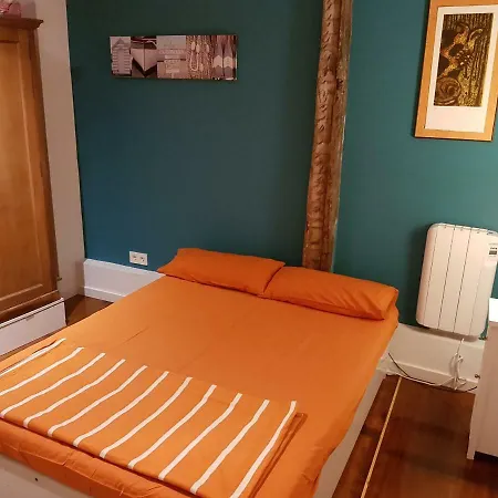 شقة Apartamento Puerto Deportivo بيرميو